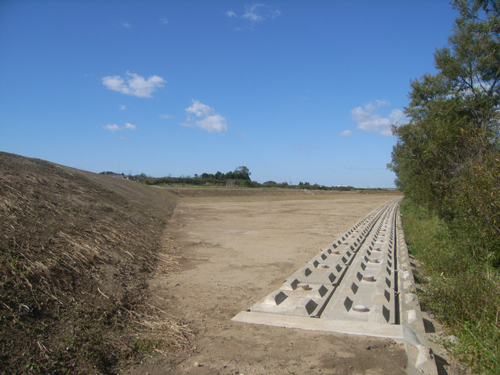 赤川青山地区河道掘削工事